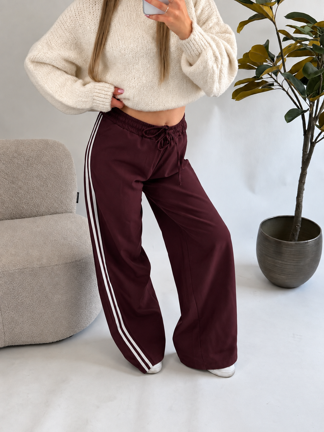 Noa Stripe Pants - Burgundy