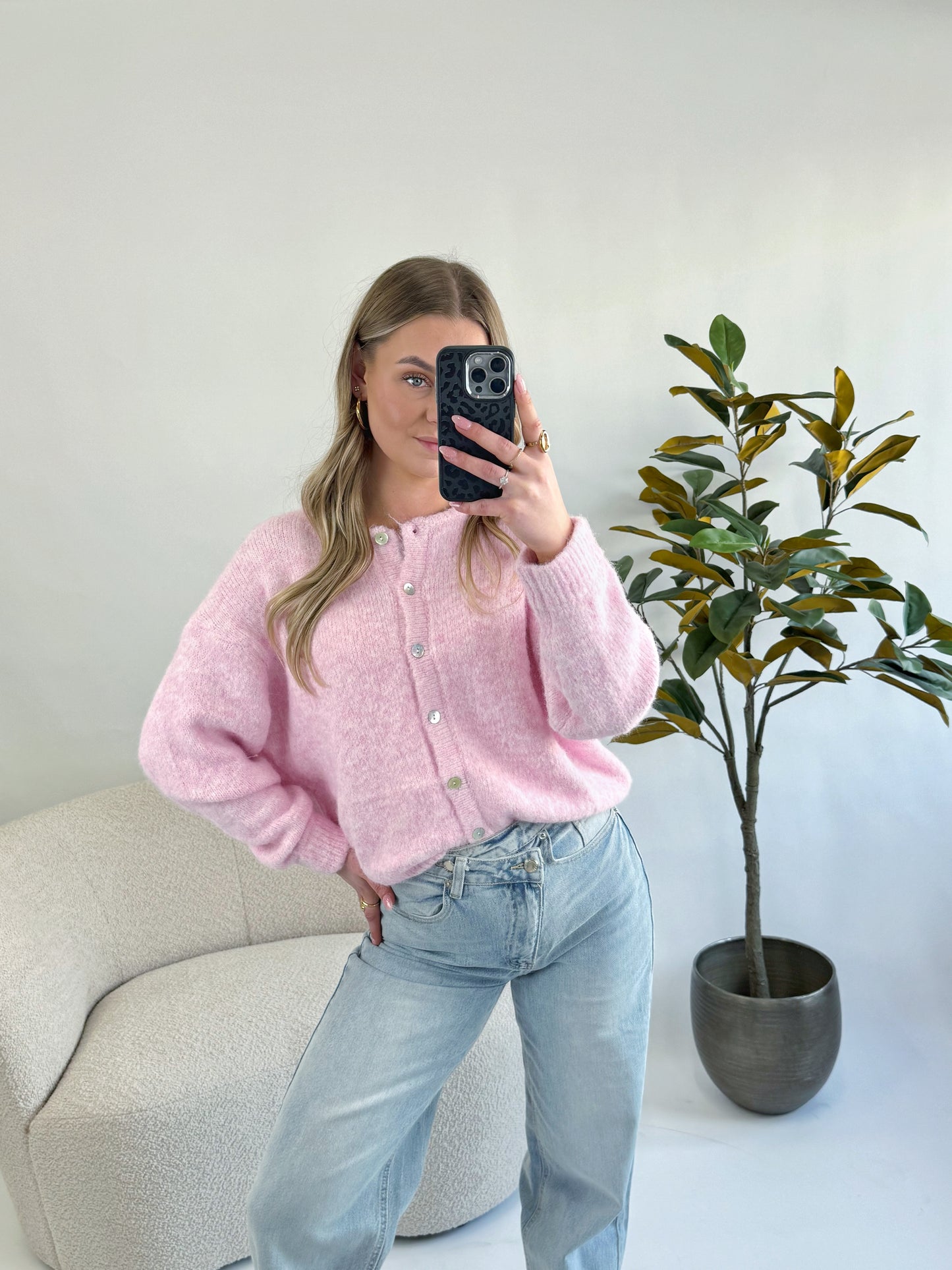 Knitted Cardigan Pink