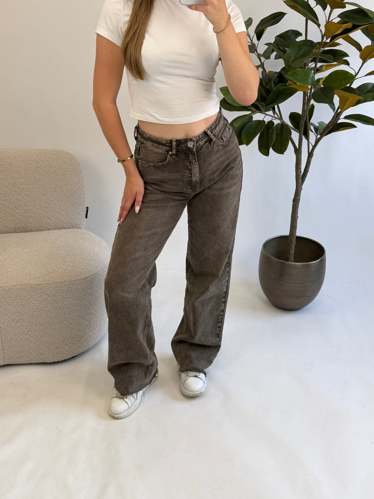 Miley Washed Jeans – Brown