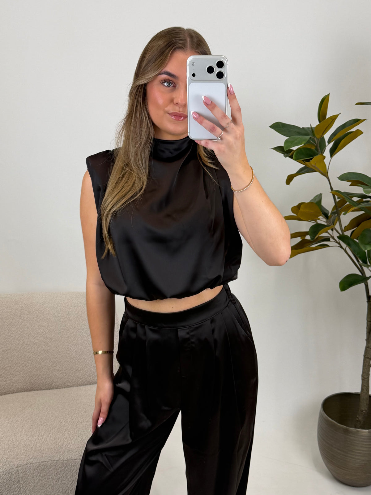 Maison Satin Top - Dark Brown