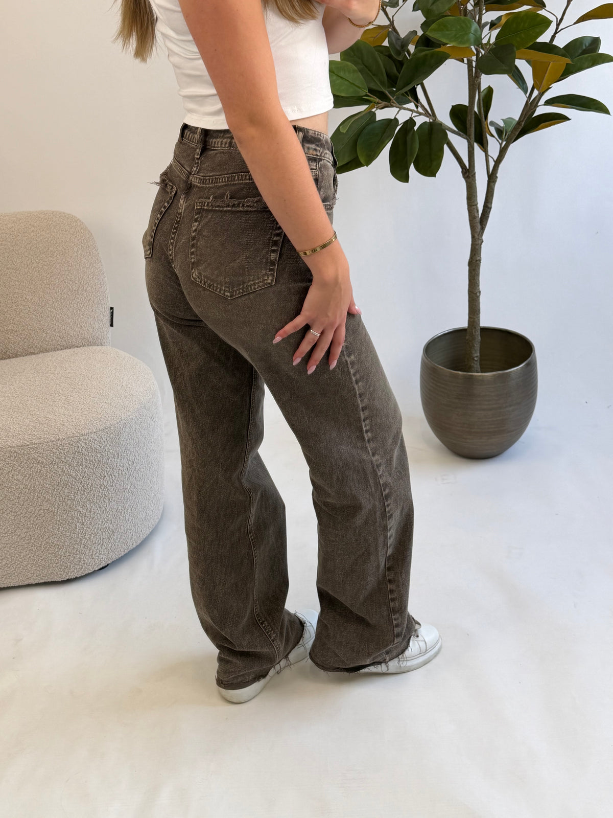 Miley Washed Jeans – Brown