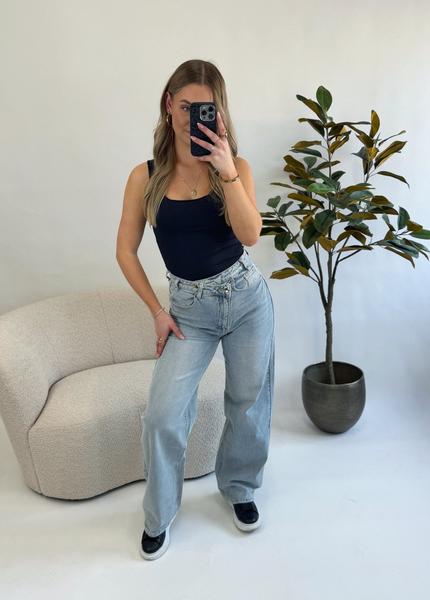 Robin Wide Leg Jeans